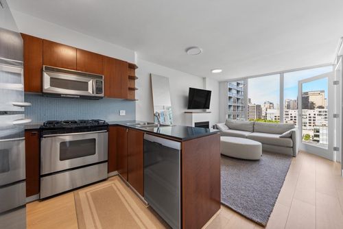 1102-822 Seymour St, Vancouver, BC, V6B1L7 | Card Image