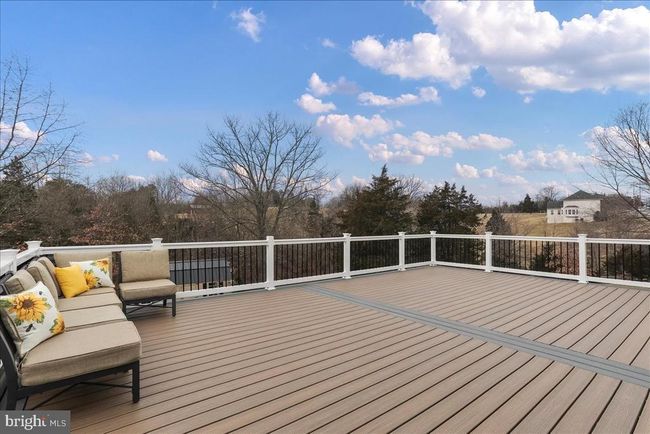 142 Triumphant Way, House other with 5 bedrooms, 4 bathrooms and null parking in FALLING WATERS WV | Image 8