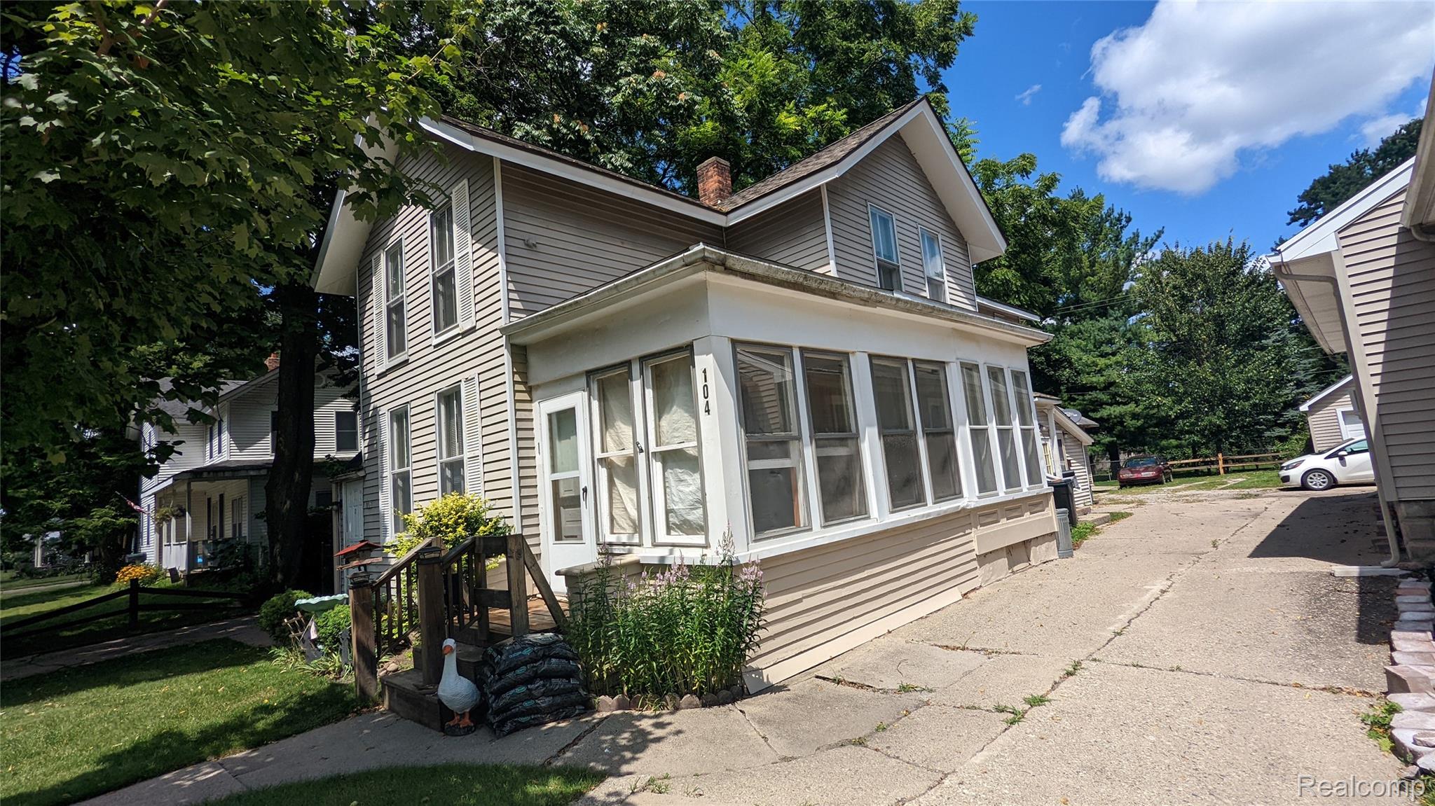 Residential Income in Mt Clemens 3