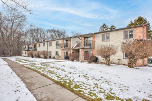 11517113 Armada Dr, Germantown, WI, 53022-3219 | Card Image