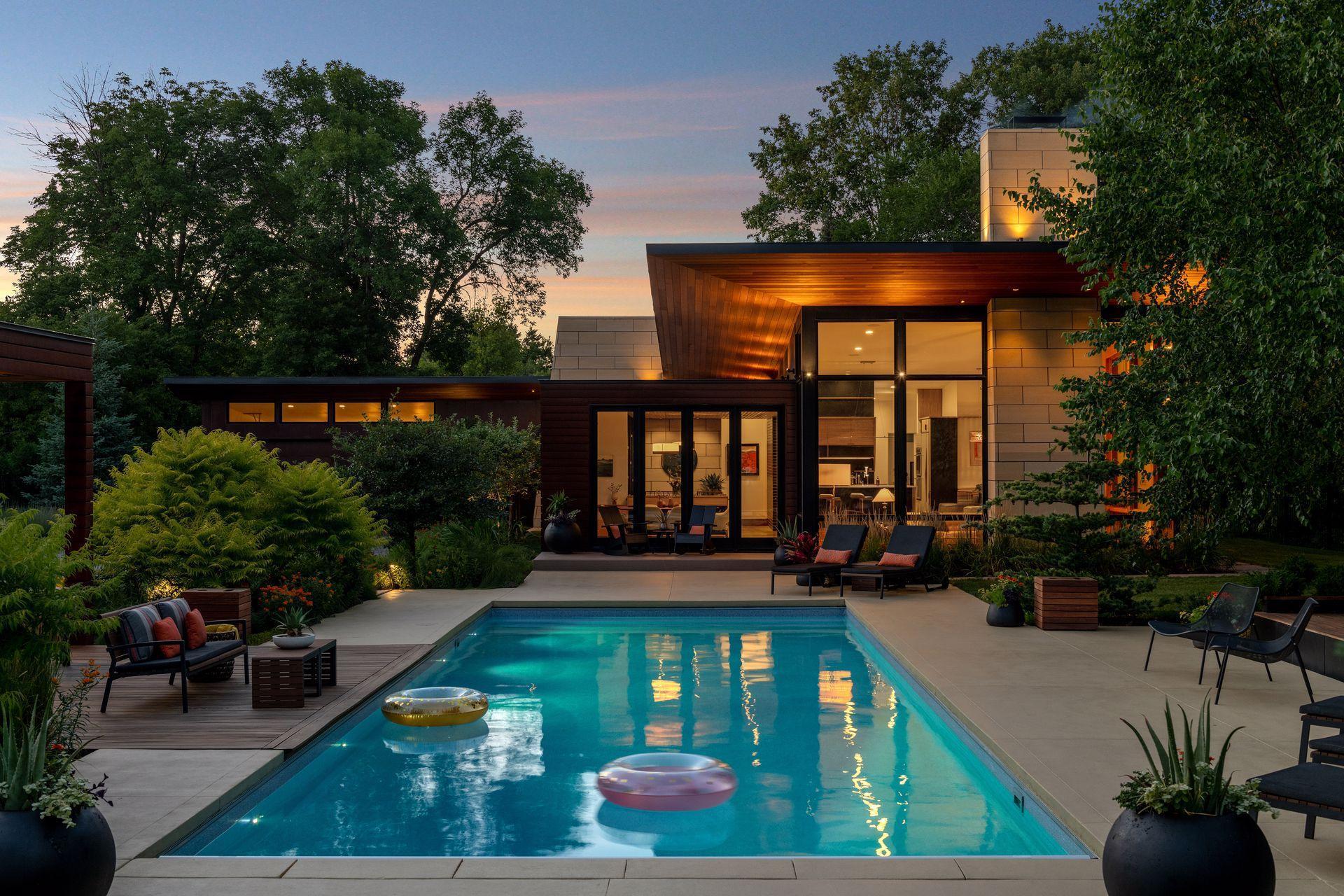 Glenwood Ave, Minneapolis, MN 55422