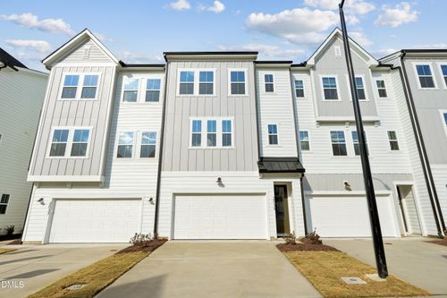 2059 Trident Maple Ln, Chapel Hill, NC, 27517-4118 | Card Image
