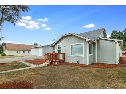 324 6th St, Vader, WA, 98593-9603 | Card Image