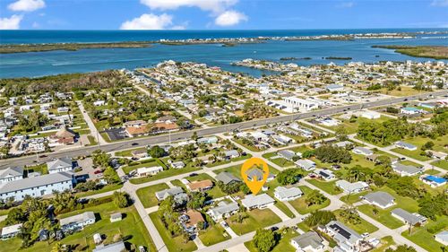 2810 9th St, Grove City, FL, 34224-5552 | Card Image