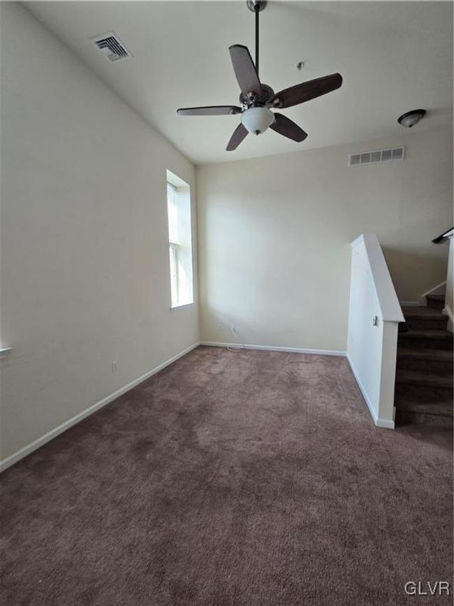 B - 7617 Hamilton Blvd, Condo with 2 bedrooms, 1 bathrooms and null parking in Trexlertown PA | Image 5