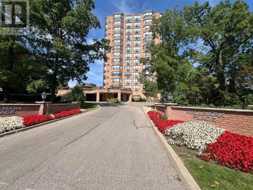 1002-58 Church St E, Brampton, ON, L6V4A8 | Card Image