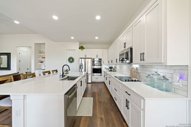 155 Restless Wind, House other with 4 bedrooms, 3 bathrooms and null parking in Spring Branch TX | Image 10