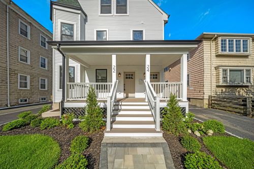 24-24 Olney, Watertown, MA, 02472 | Card Image
