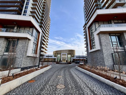 1211-27 Mcmahon Dr, North York, ON, M2K0J2 | Card Image