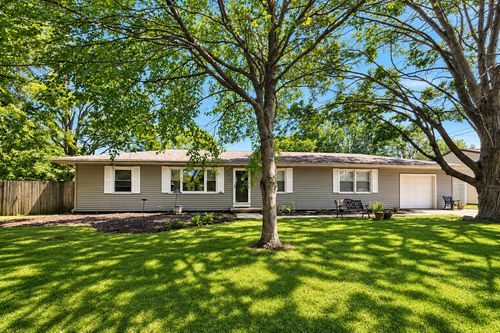 1802 Peach St, Champaign, IL, 61820-7002 | Card Image