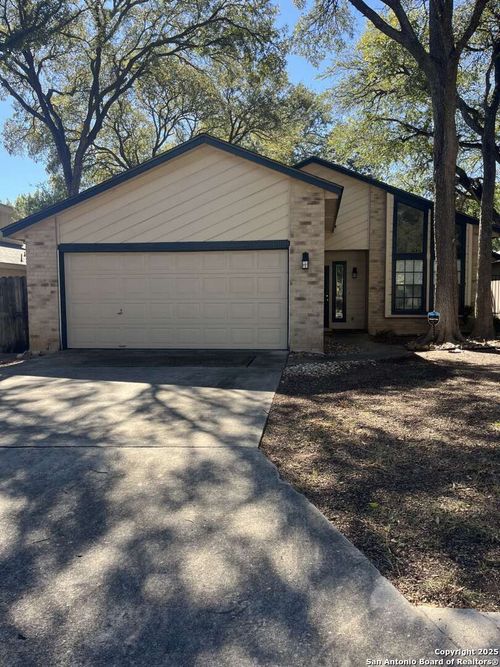 15215 Bent Moss St, San Antonio, TX, 78232-4247 | Card Image