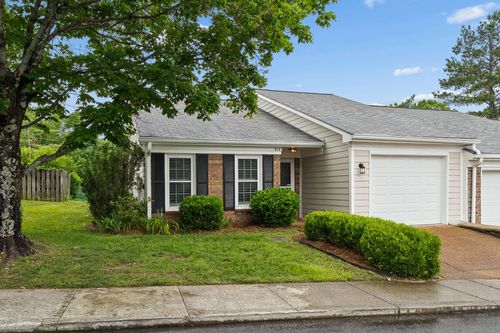 814 Marquette Dr, Nashville, TN, 37205-5502 | Card Image