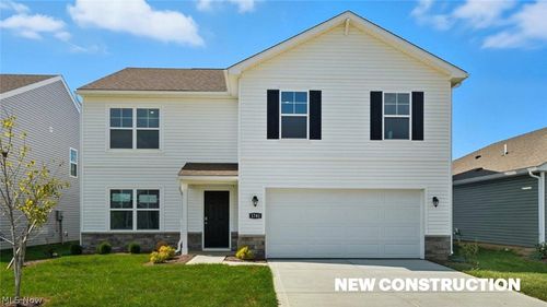3845 Leasure Farms Dr, Zanesville, OH, 43701-1008 | Card Image
