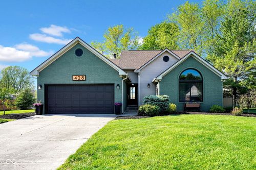 428 Mulberry Ct, Seymour, IN, 47274-8686 | Card Image