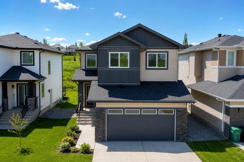 164 Lakewood Cir, Strathmore, AB, T1P2J4 | Card Image