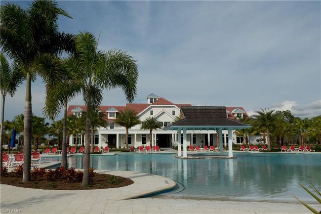 8925 Calypso Ct, Condo with 2 bedrooms, 2 bathrooms and 2 parking in Naples FL | Image 33