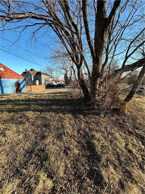 510 Troup Ave, Kansas City, KS, 66101 | Card Image
