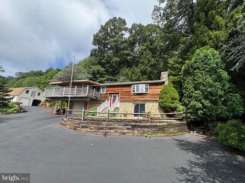 186 Shenks Ferry Rd, CONESTOGA, PA, 17516-9403 | Card Image