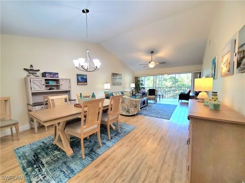 e302-7105 Dennis Cir, NAPLES, FL, 34104-8774 | Card Image