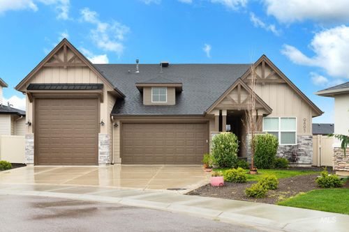9895 W Sunberry Ct, Star, ID, 83669-6406 | Card Image