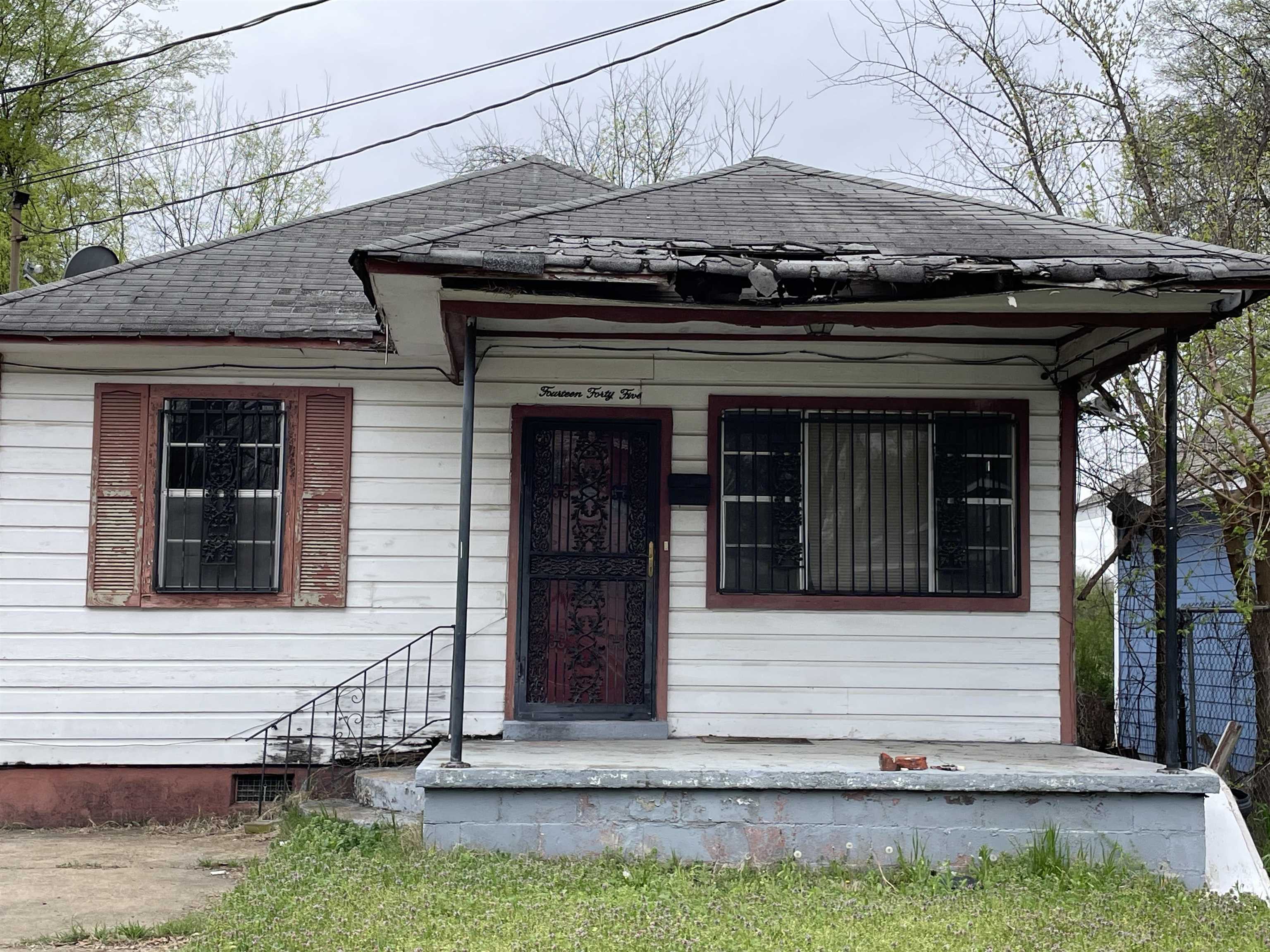 Davis St, Memphis, TN 38108