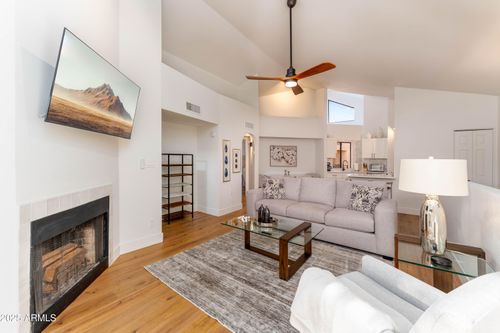 241-10301 N 70th St, Paradise Valley, AZ, 85253-1457 | Card Image