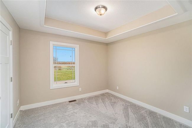 ***SIMULATED PHOTOS*** | Image 22