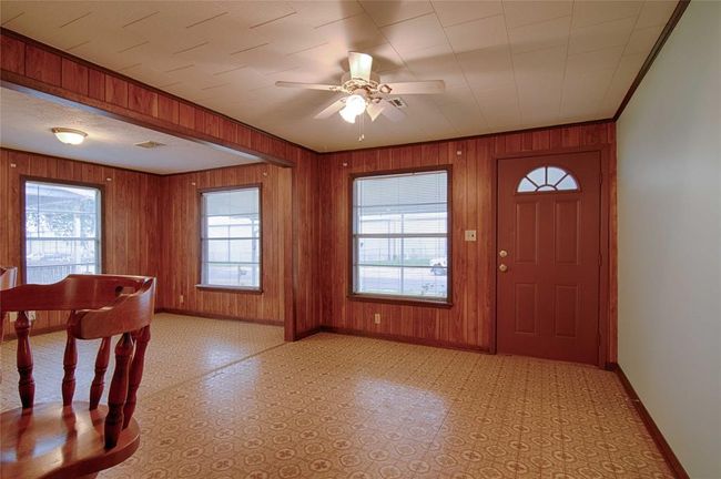 C - 1116 Simpson St, House other with 2 bedrooms, 1 bathrooms and 2 parking in Schulenburg TX | Image 5