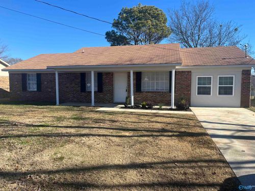 3206 Sandlin Rd Sw, Decatur, AL, 35603-1376 | Card Image