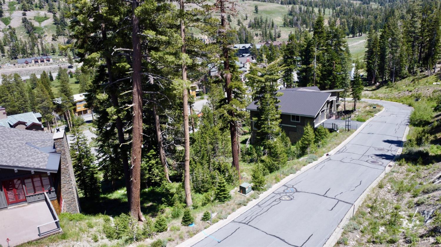 Land in Kirkwood 4