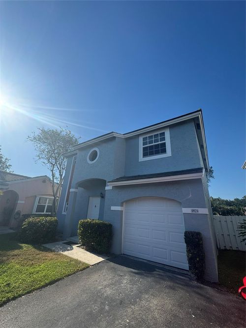 9929 Nw 9th Ct, Plantation, FL, 33324-1158 | Card Image