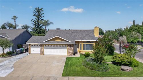 1181 N Matthew Avenue, Farmersville, CA, 93223 | Card Image
