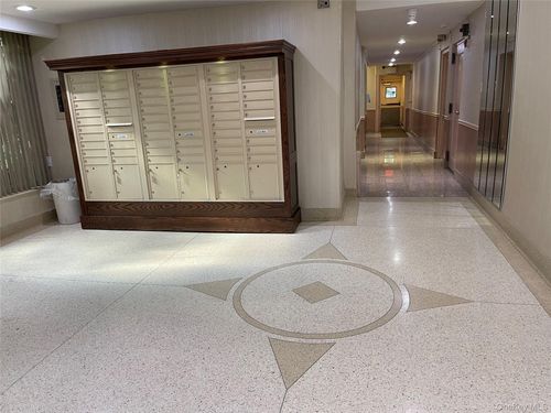 apt-3g-62 108th St, Forest Hills, NY, 11375-1313 | Card Image