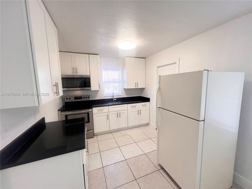 apt-9-5600 Nw 15th St, Lauderhill, FL, 33313-5460 | Card Image