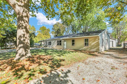 1402 Scottsdale Dr, Champaign, IL, 61821-4744 | Card Image