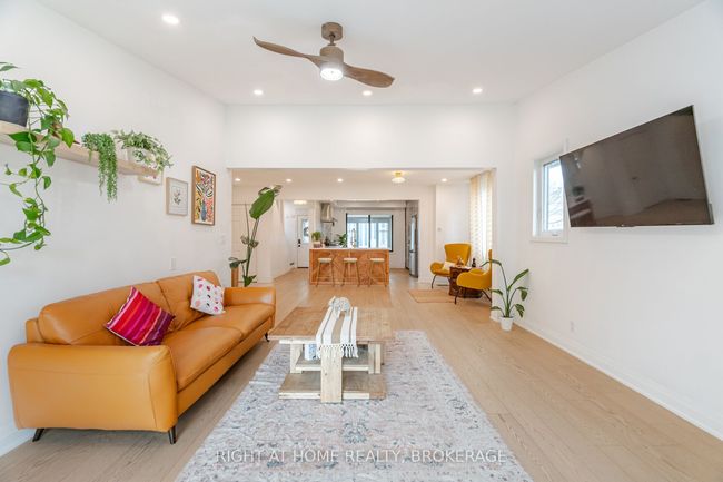 86 Glasgow St, House other with 4 bedrooms, 3 bathrooms and 4 parking in Kitchener ON | Image 17