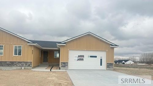 6337 Slider Ln, Idaho Falls, ID, 83401-1168 | Card Image