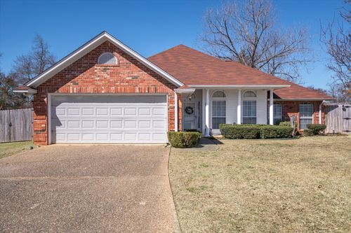 801 Braewood Cir, Lindale, TX, 75771-7733 | Card Image