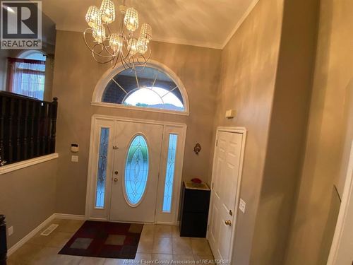 {{alt}} | Card Image