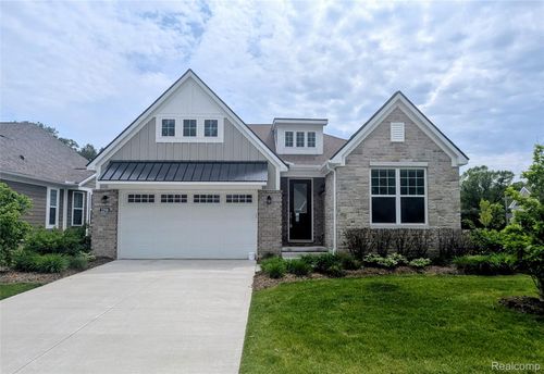2298 Pondview Ln, Troy, MI, 48085-4302 | Card Image