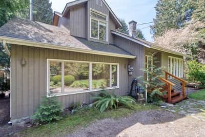 7309 Redrooffs Rd, House other with 2 bedrooms, 3 bathrooms and 4 parking in Sechelt BC | Image 1