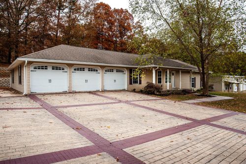 921 Freeman Ave, Bridgeport, AL, 35740-6544 | Card Image