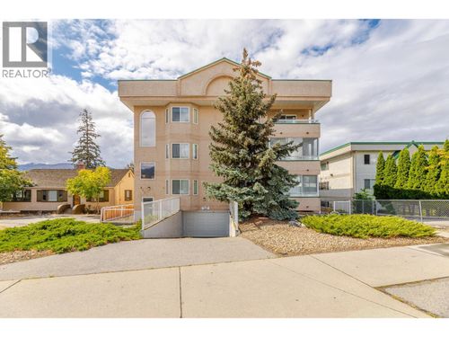 204-865 Main St, Penticton, BC, V2A5E3 | Card Image