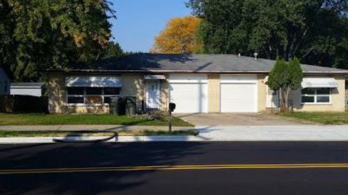 412-408-412 S Bird St, Sun Prairie, WI, 53590-2802 | Card Image