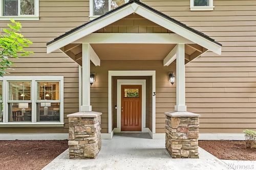 d3-21900 Se 242nd St, Maple Valley, WA, 98038-5834 | Card Image
