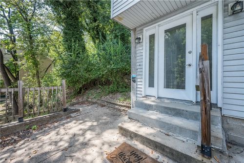 702 Seavey Rd, Pittsburgh, PA, 15209-1810 | Card Image