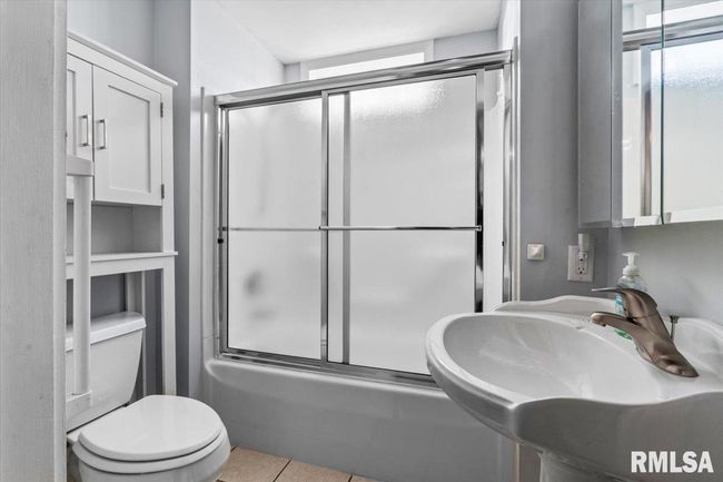 330 W Loud St, House other with 4 bedrooms, 1 bathrooms and null parking in Virden IL | Image 14