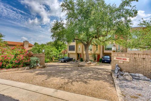 117 Lost Spur, Horseshoe Bay, TX, 78657-6133 | Card Image