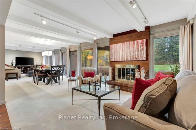 7011 Concession 4, House other with 3 bedrooms, 4 bathrooms and 20 parking in Puslinch ON | Image 8