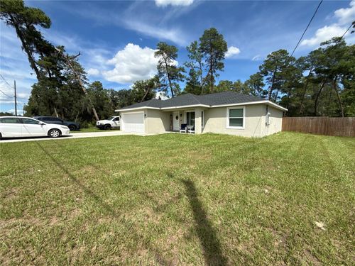 181 Bay Rd, Ocklawaha, FL, 32179-5461 | Card Image